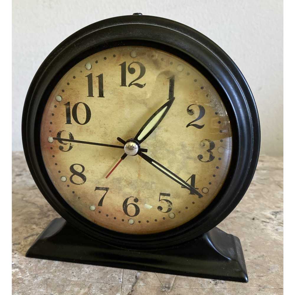 Vintage Style Retro Analog Alarm Clock 6" Battery Operated Loud Works